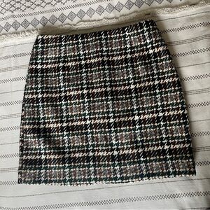 H&M Houndstooth Mini Skirt in Black, White, Green and Brown